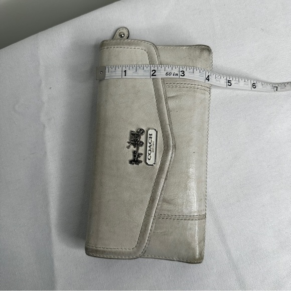Coach Madison Envelope Wallet Clutch - Picture 4 of 11